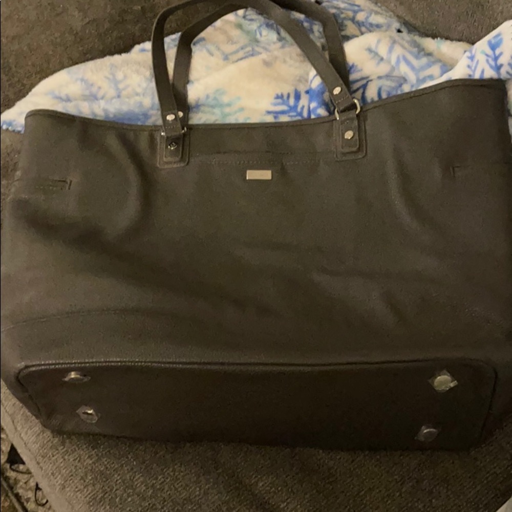 Thirty one Fashion editor